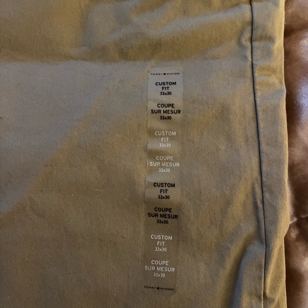 Tommy Hilfiger pants - Picture 5 of 5